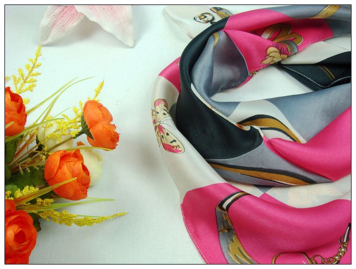 Romantic Small Square Silk Scarf 