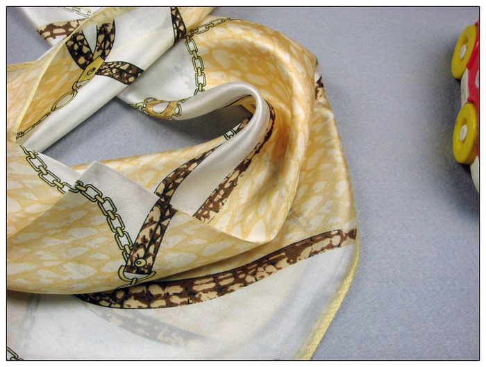Chains Small Square Silk Scarf