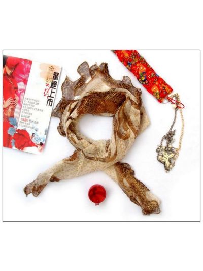 Gold Thread Curling Selvedge Big Square Silk Scarf 62009