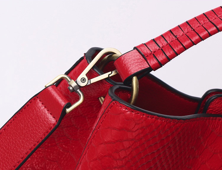 wholesale leather handbags