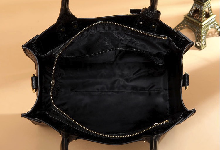 wholesale leather handbags