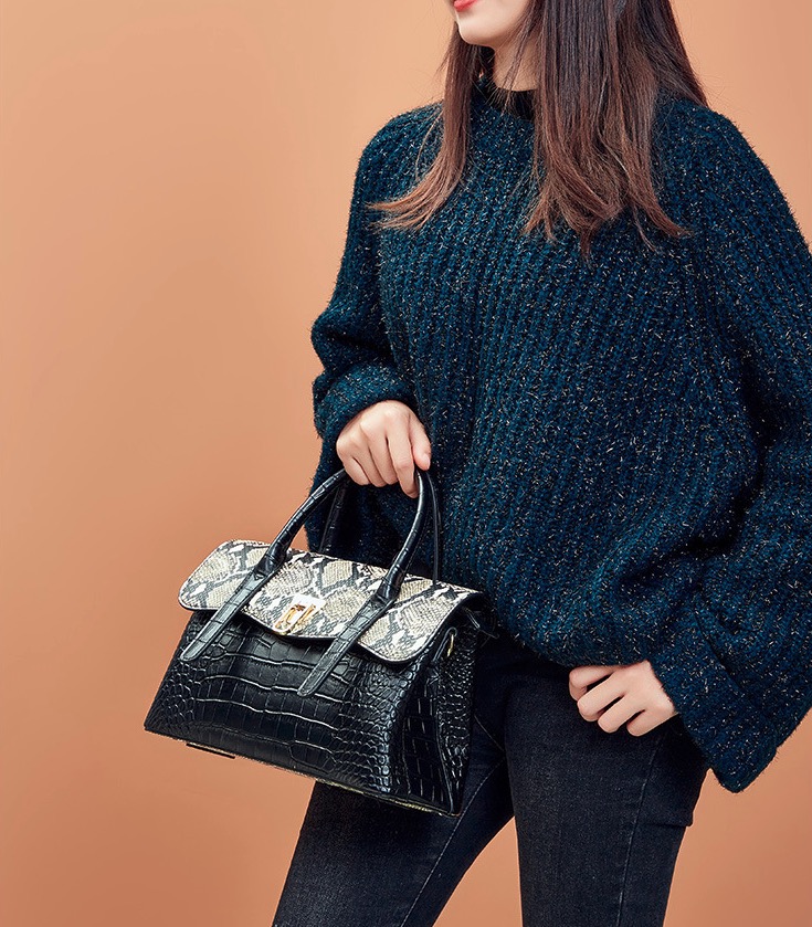wholesale leather handbags