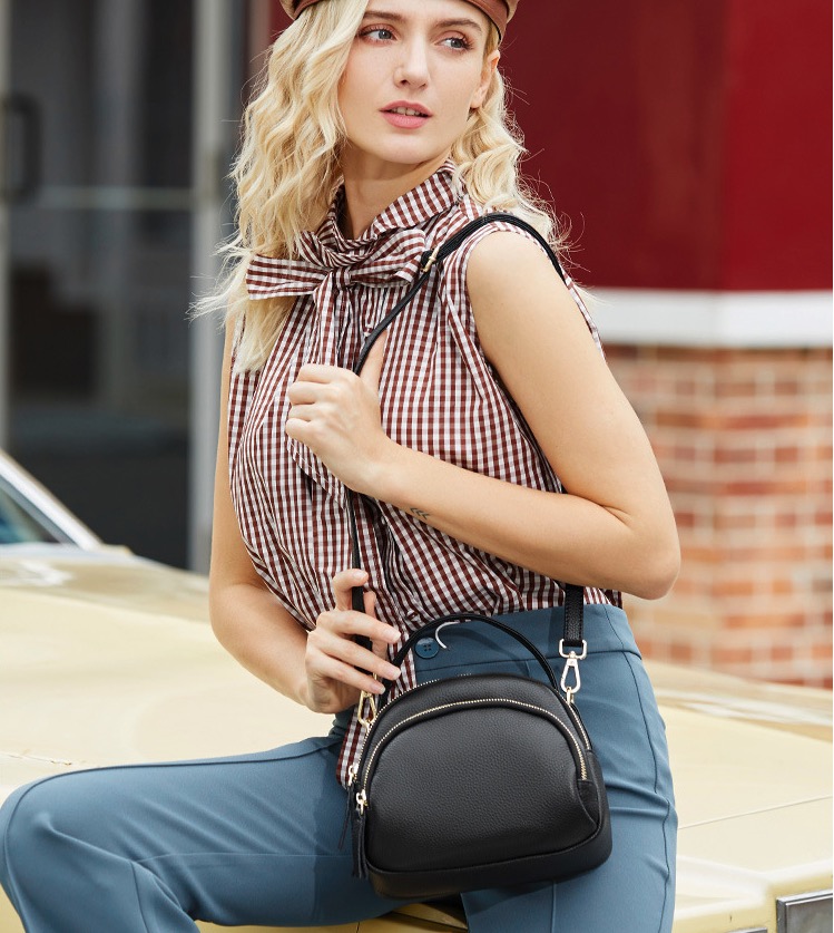 wholesale leather handbags