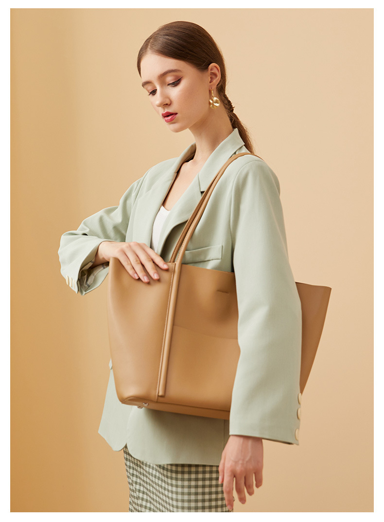 wholesale leather handbags