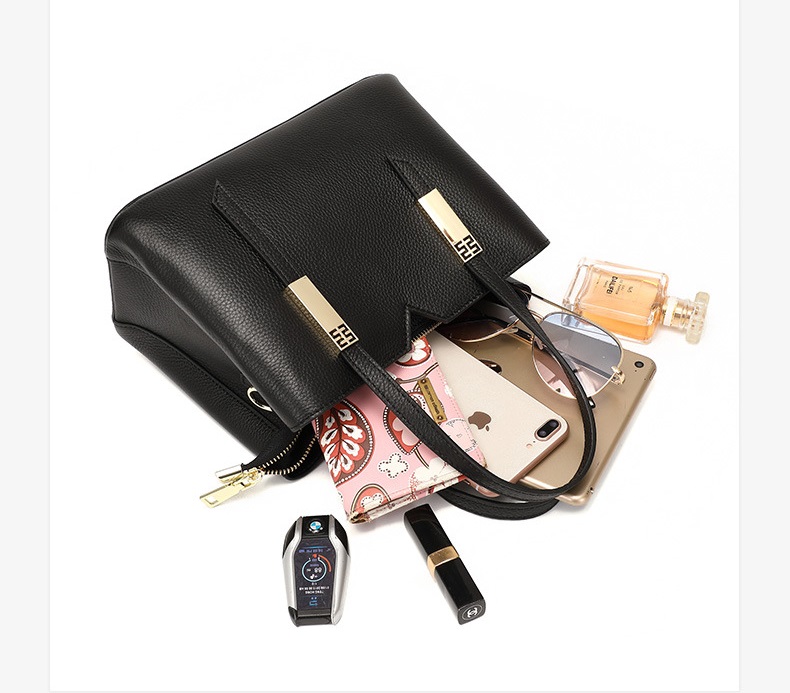 wholesale leather handbags