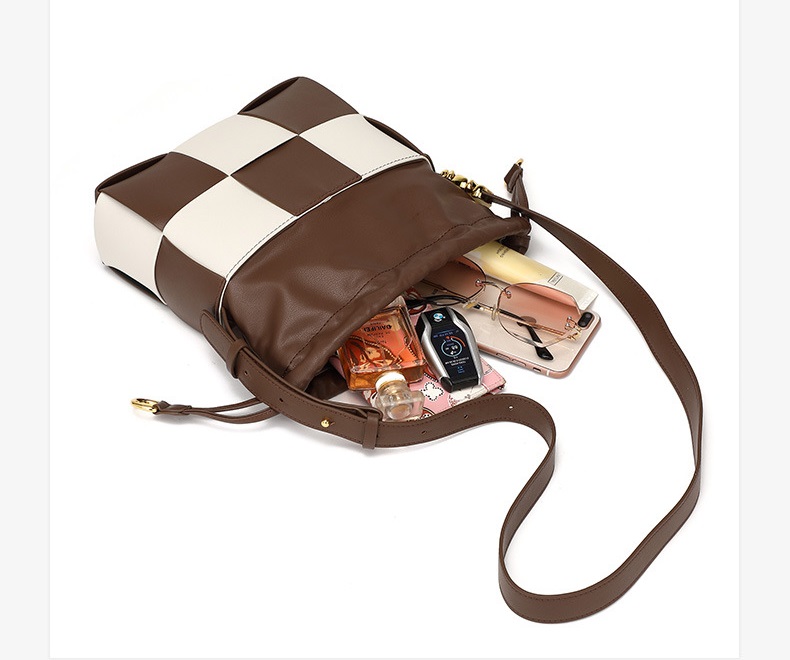 wholesale leather handbags