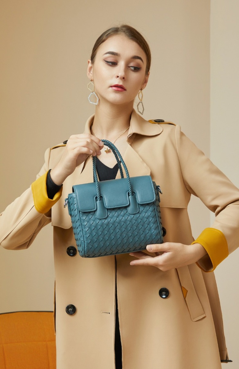 wholesale leather handbags