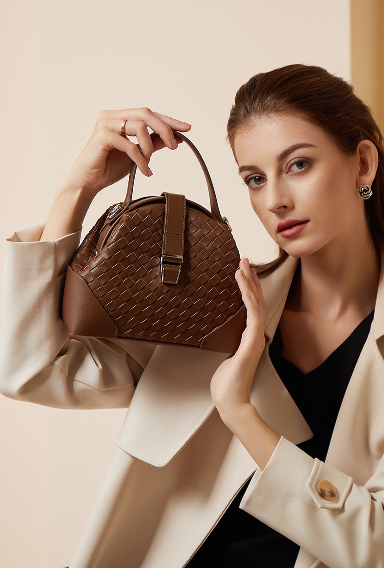 wholesale leather handbags