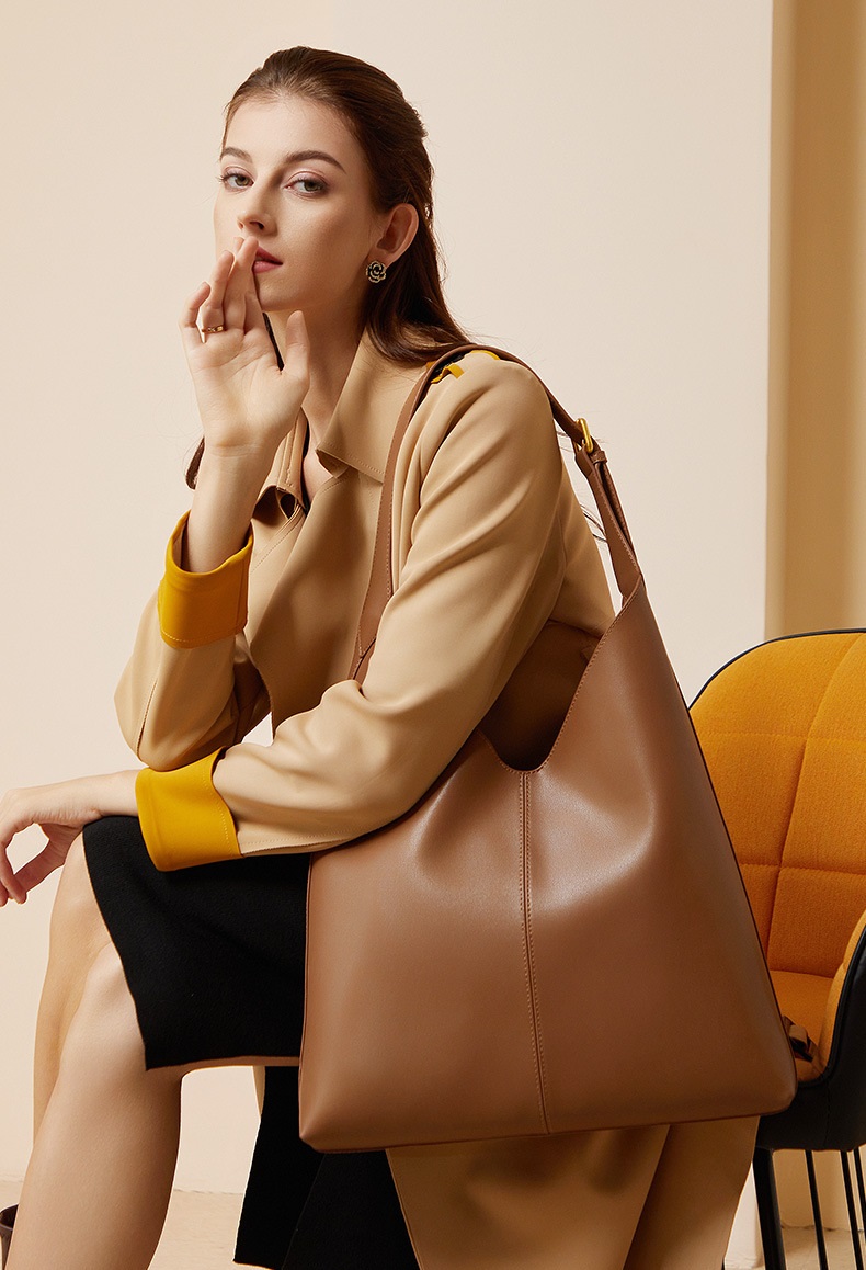 wholesale leather handbags