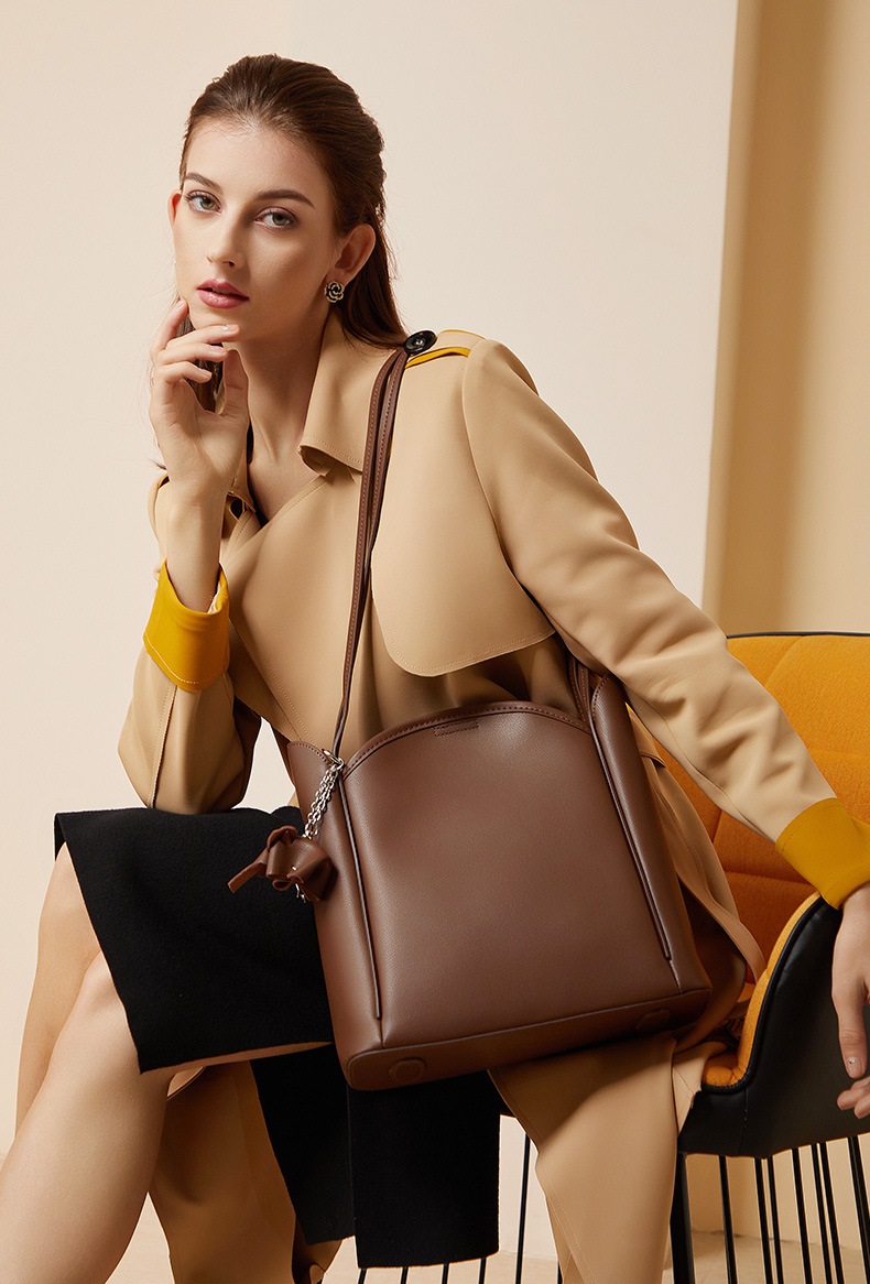 wholesale leather handbags