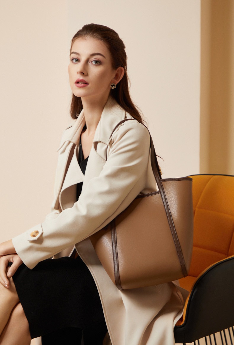 wholesale leather handbags