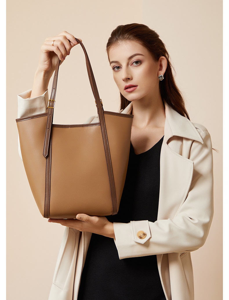 wholesale leather handbags